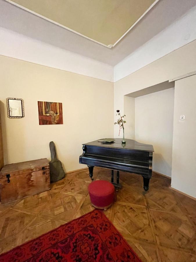 Old Town Rooms Wielopole Krakow Dış mekan fotoğraf