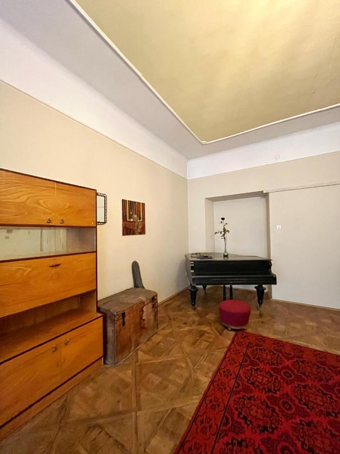 Old Town Rooms Wielopole Krakow Dış mekan fotoğraf
